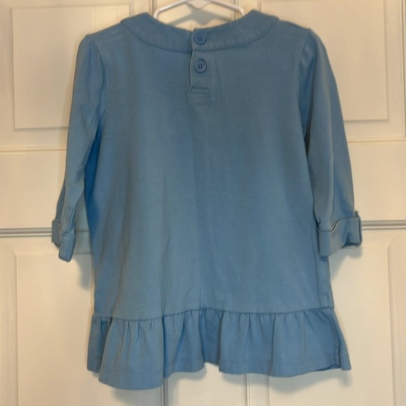 Hanna Andersson Light Blue Top w/ Button Cuff Sleeves & Ruffle Bottom Hem - Size - Picture 5 of 9